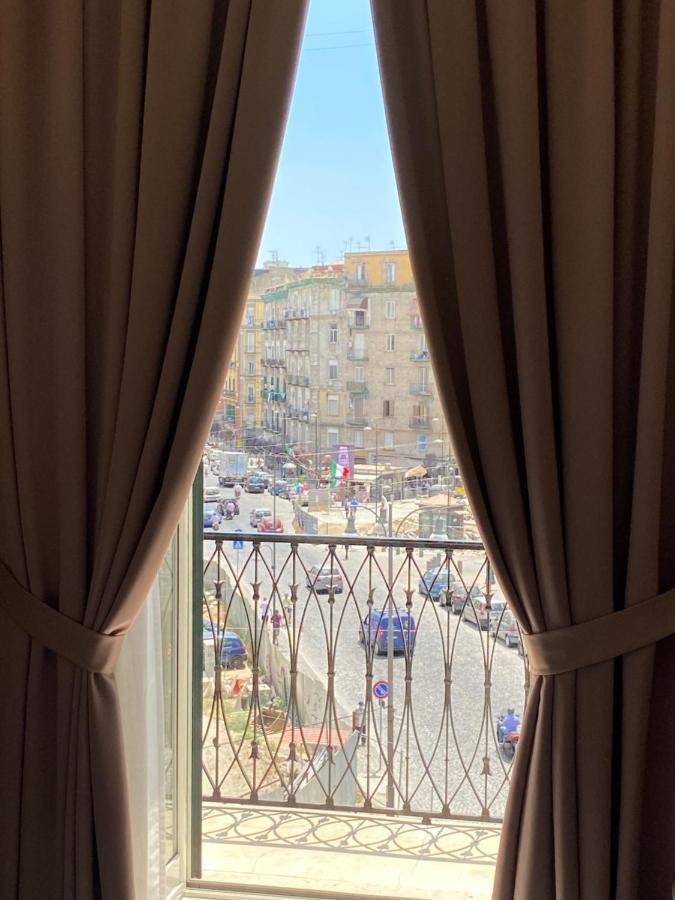 Napolitudine Couette-café *